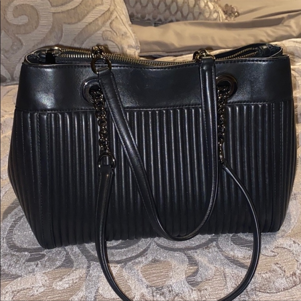 Elegant Coach purse - Picture 3 of 8